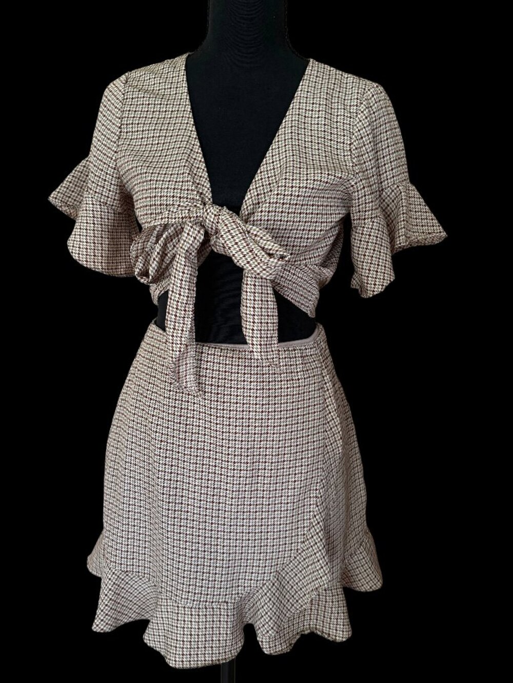 Emory Park 2-Piece Houndstooth Matching Set-Tie Front Crop Top & Mini Skirt (S)